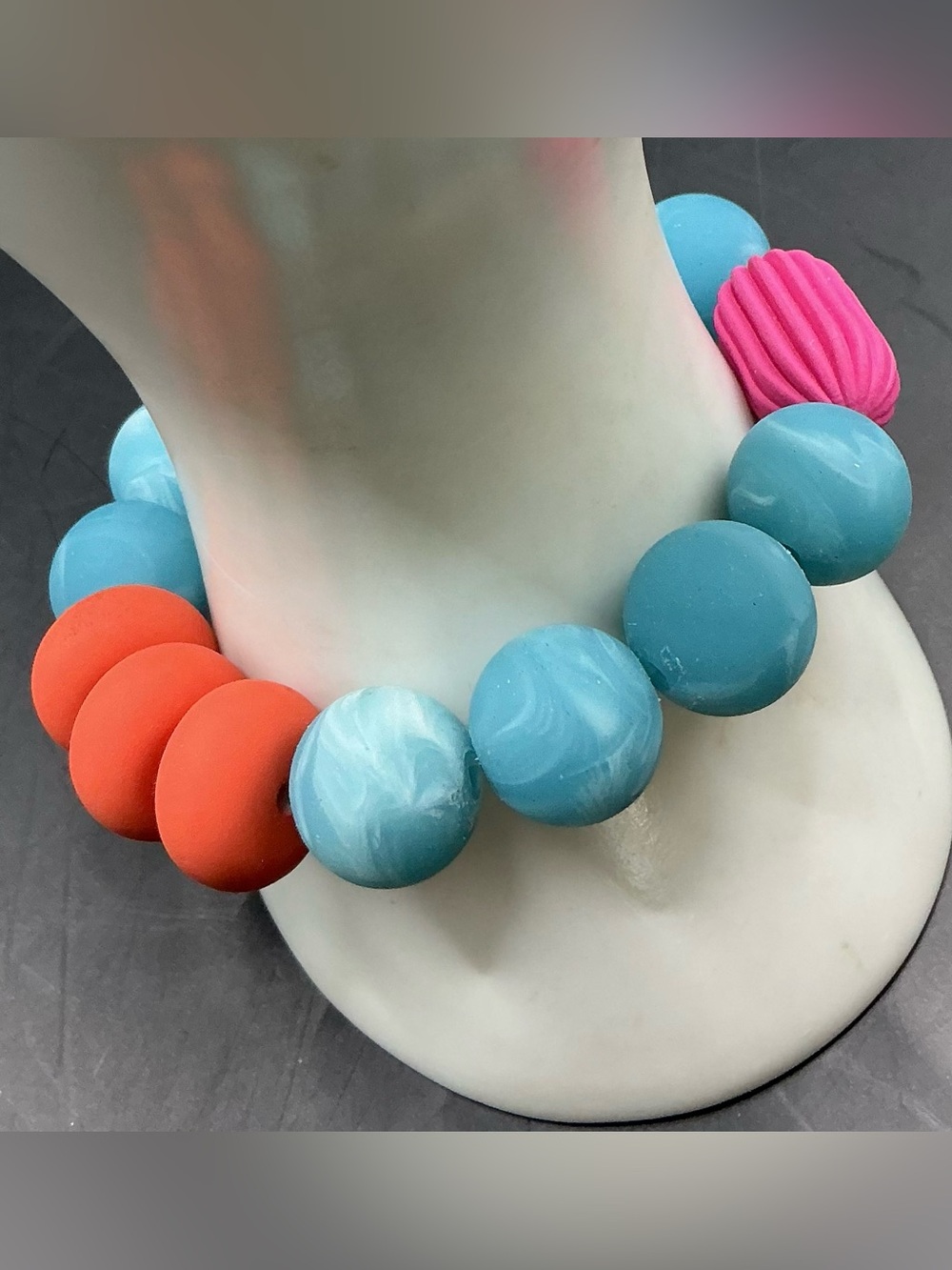 PLUNDER CHUNKY SILICONE BEAD STRETCH BRACELET COLORFUL AND BRIGHT